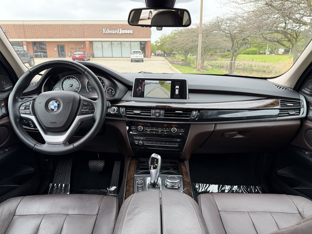 2015 BMW X5 Image 25