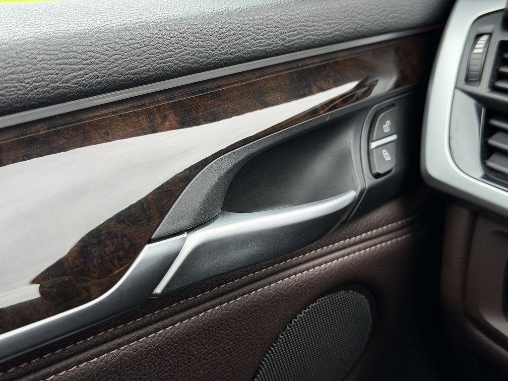 2015 BMW X5 Image 34