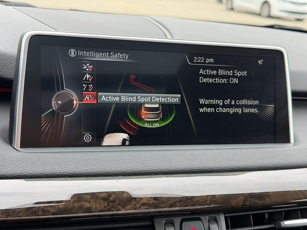 2015 BMW X5 Image 41