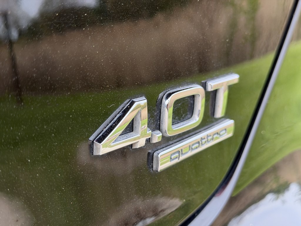 2016 Audi A8 Image 10