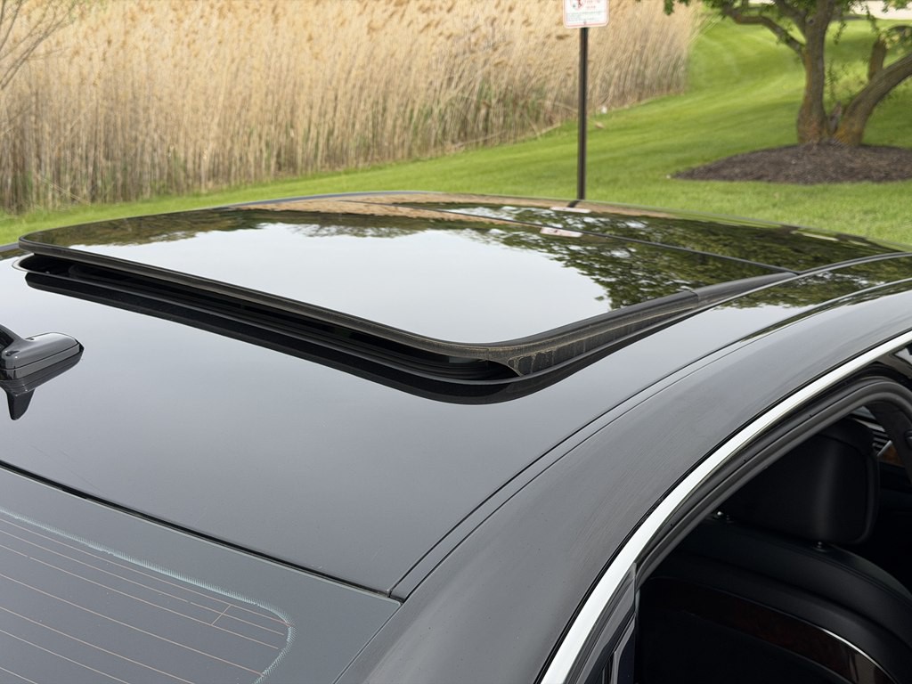2016 Audi A8 Image 19