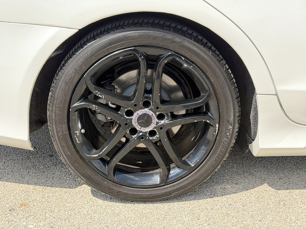 2015 Mercedes-Benz CLS-Class Image 17