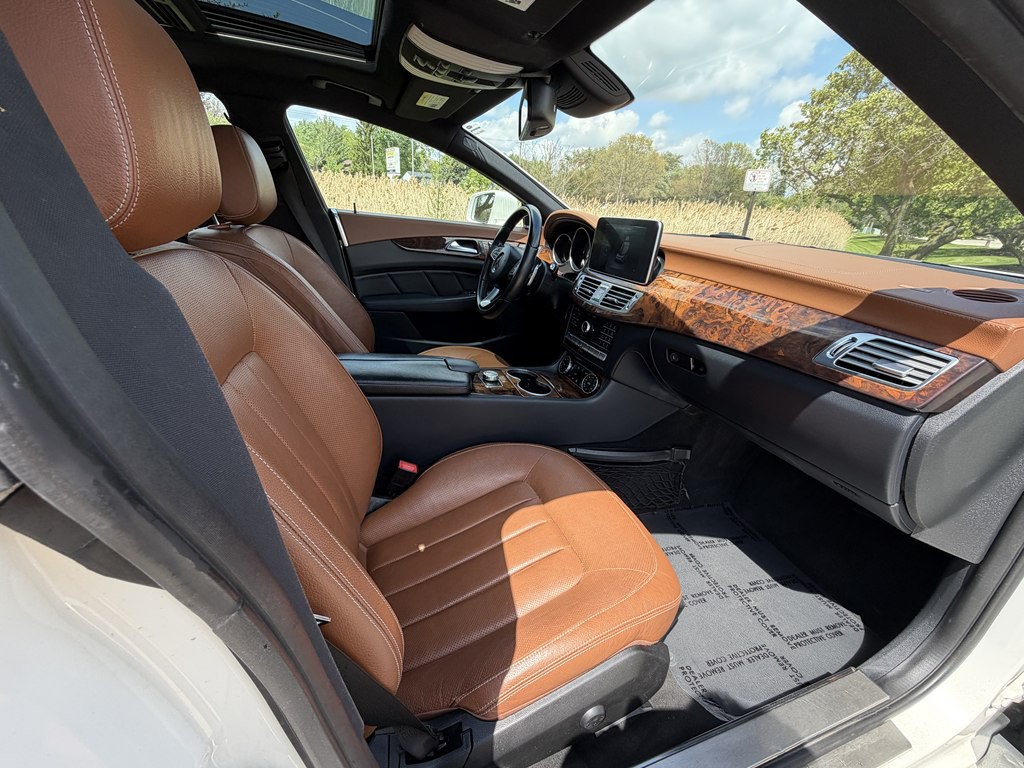 2015 Mercedes-Benz CLS-Class Image 48