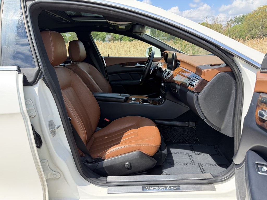 2015 Mercedes-Benz CLS-Class Image 52