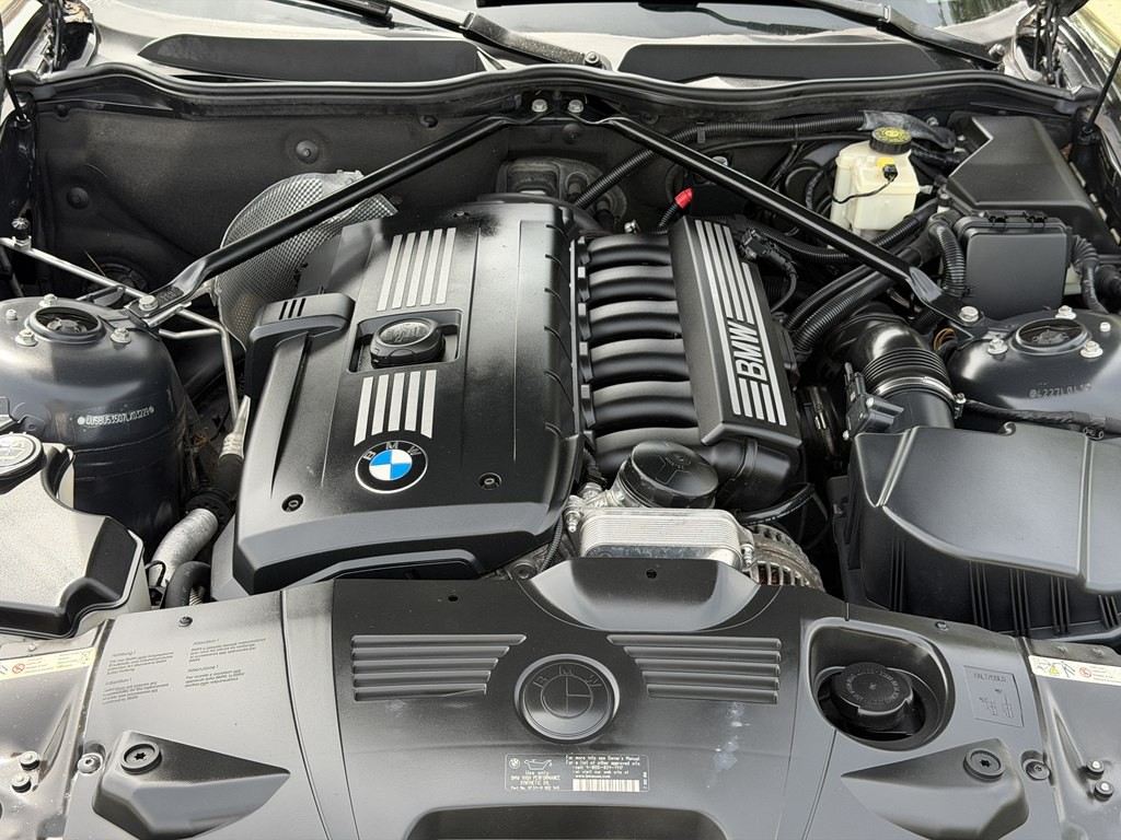 2007 BMW Z4 Image 25