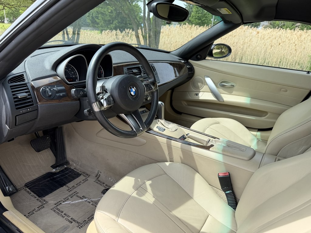 2007 BMW Z4 Image 28