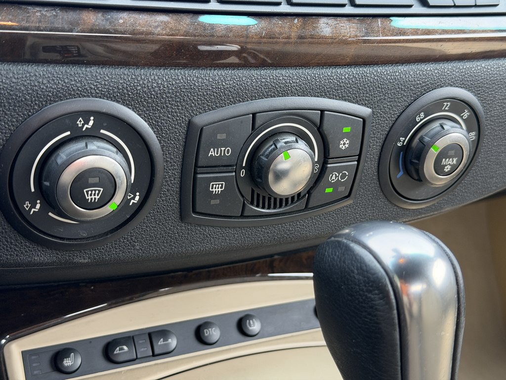 2007 BMW Z4 Image 30