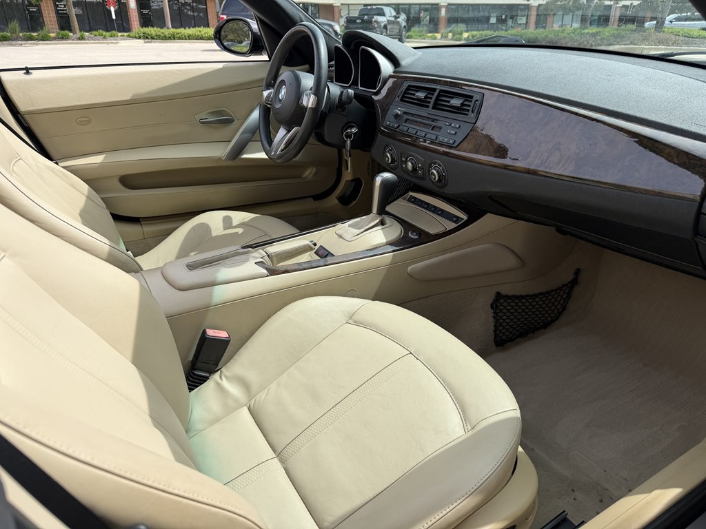 2007 BMW Z4 Image 37