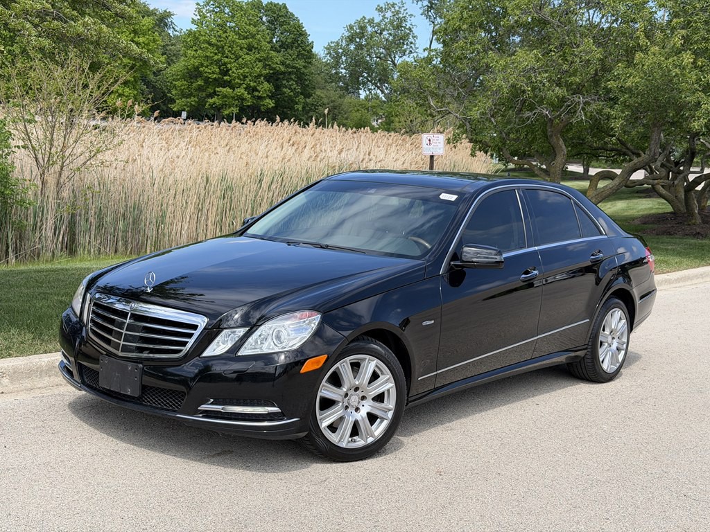 2012 Mercedes-Benz E-Class Image 1
