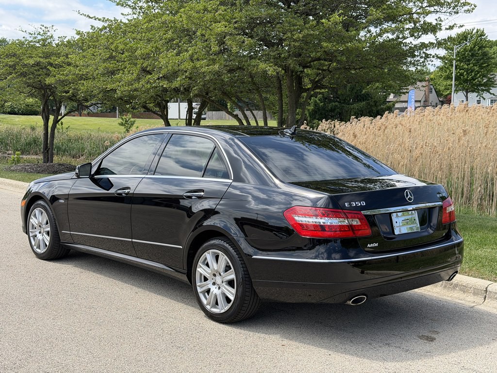 2012 Mercedes-Benz E-Class Image 4