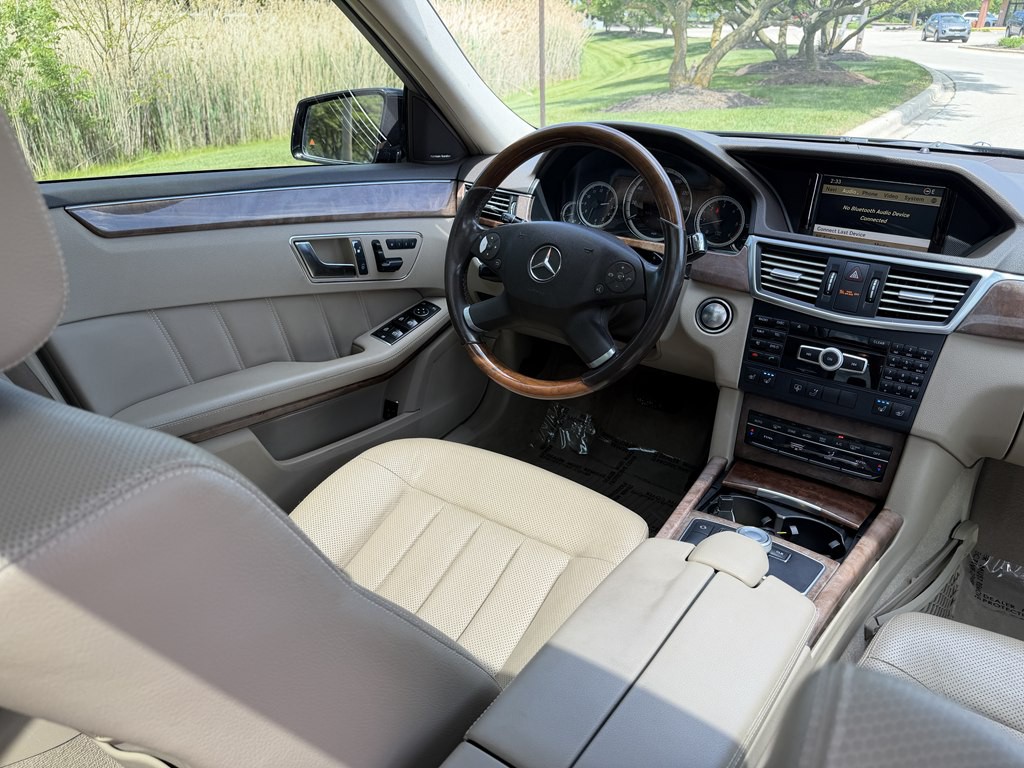 2012 Mercedes-Benz E-Class Image 38