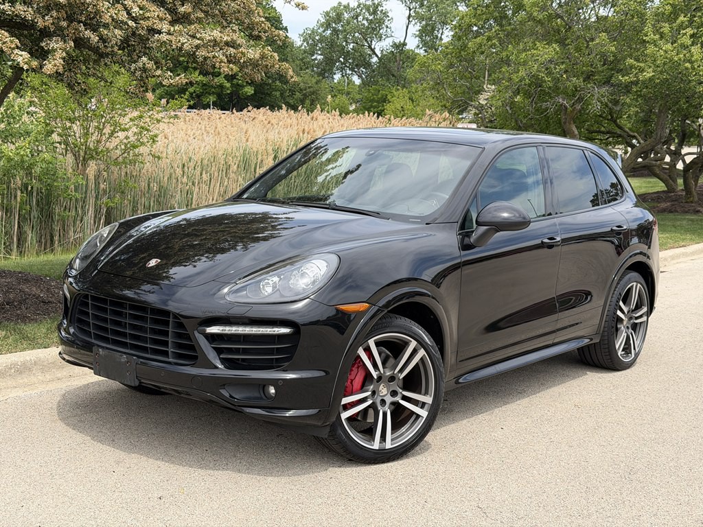 2013 Porsche Cayenne Image 1