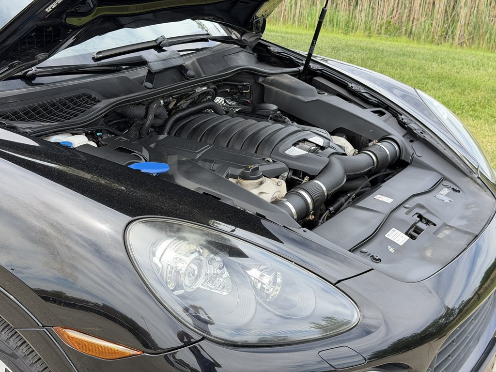 2013 Porsche Cayenne Image 12