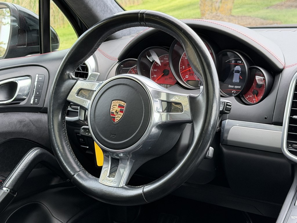 2013 Porsche Cayenne Image 20