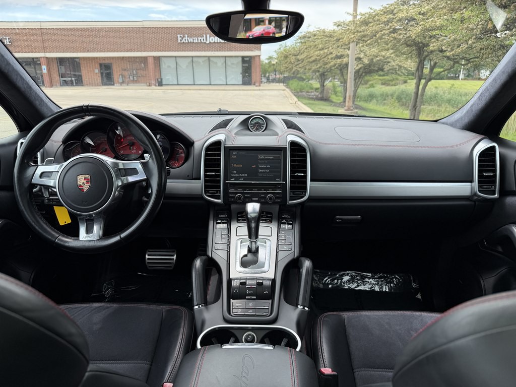 2013 Porsche Cayenne Image 22