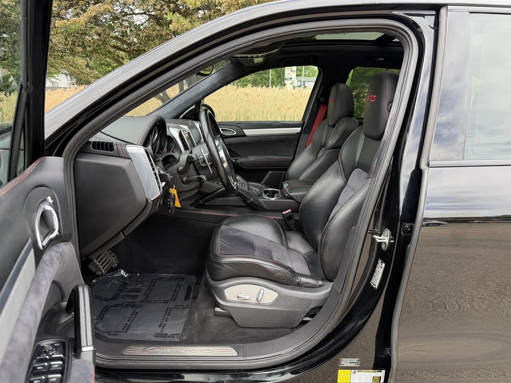 2013 Porsche Cayenne Image 43