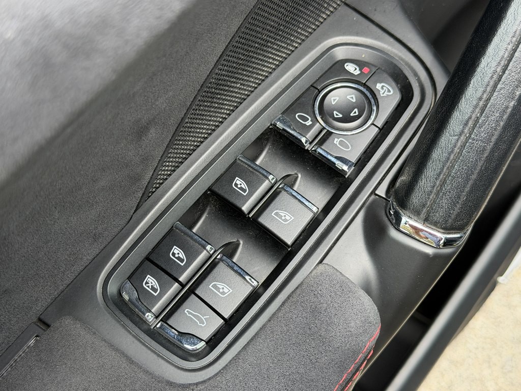 2013 Porsche Cayenne Image 62