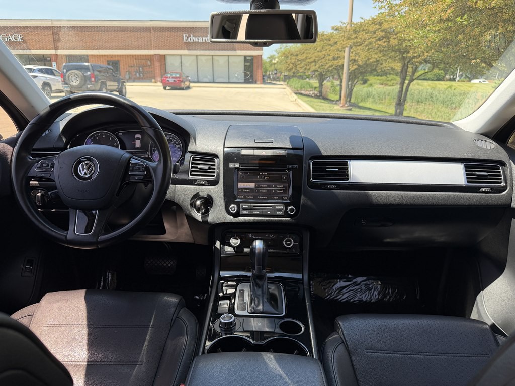 2014 Volkswagen Touareg Image 21