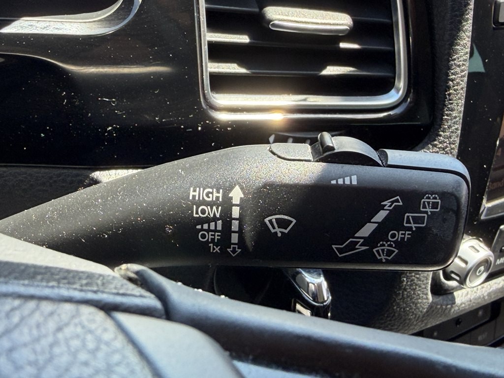 2014 Volkswagen Touareg Image 35