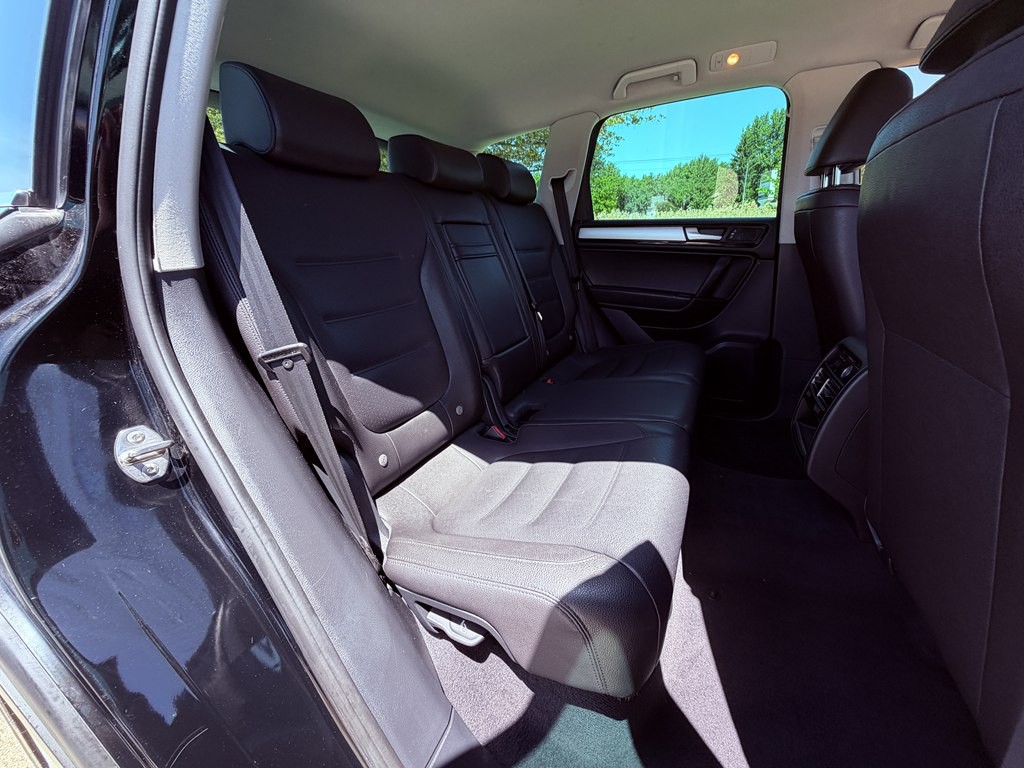 2014 Volkswagen Touareg Image 39