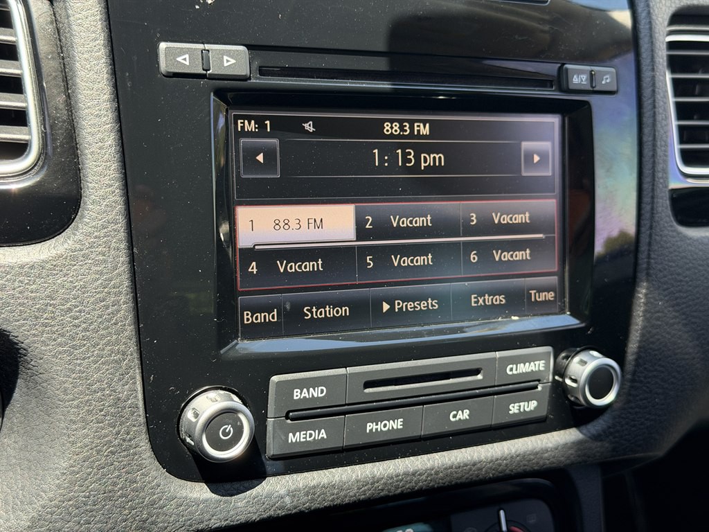 2014 Volkswagen Touareg Image 49