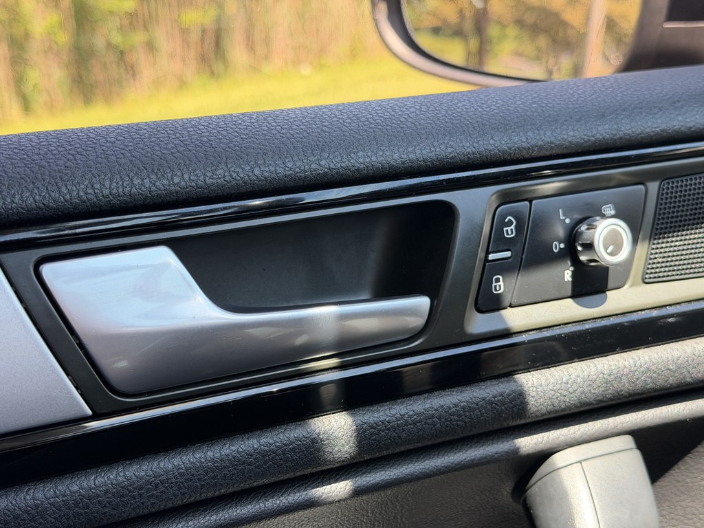 2014 Volkswagen Touareg Image 51