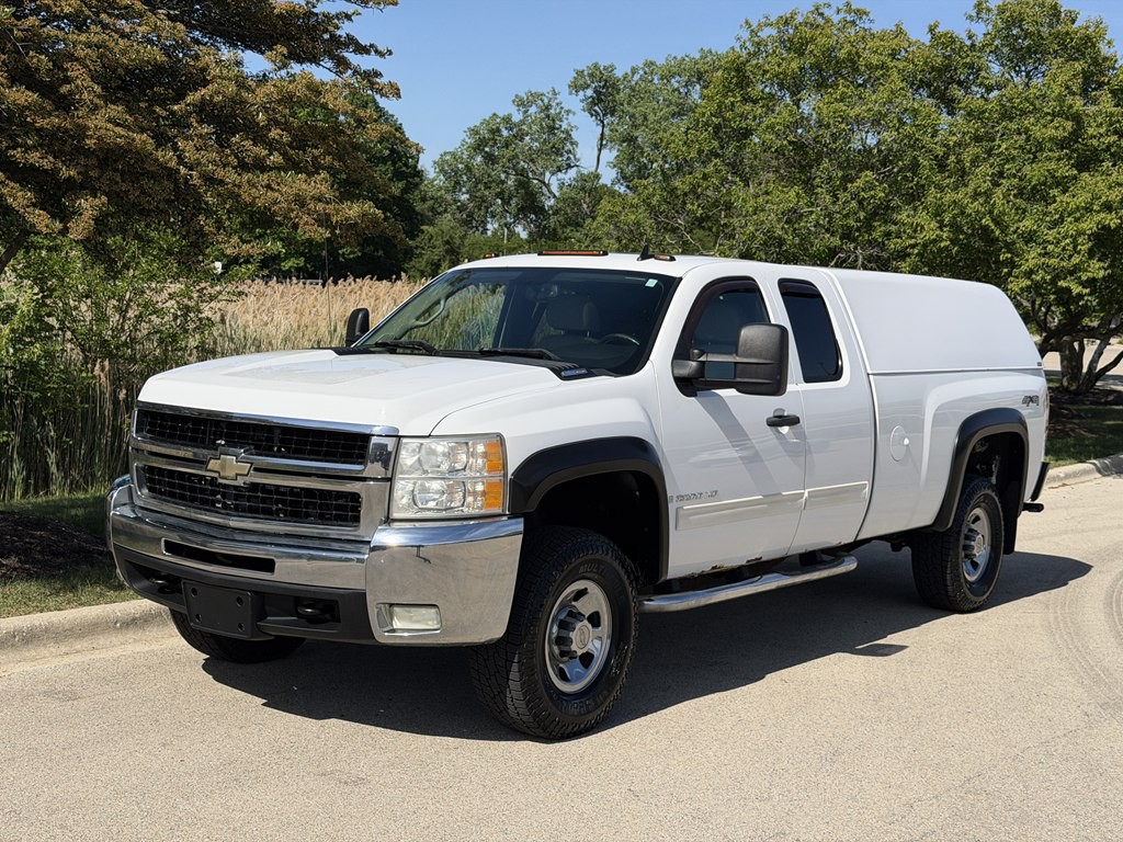 2009 Chevrolet Silverado 1500 Image 1