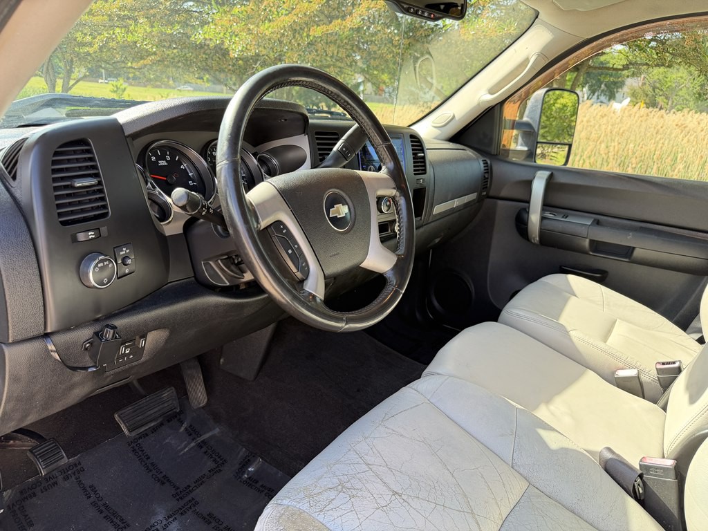 2009 Chevrolet Silverado 1500 Image 25