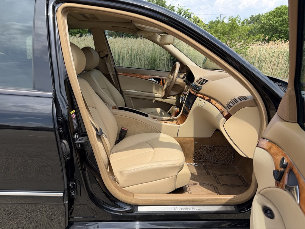 2007 Mercedes-Benz E-Class Image 28