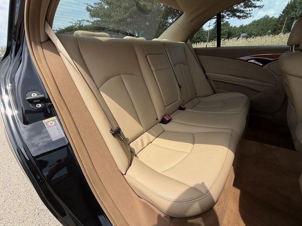 2007 Mercedes-Benz E-Class Image 33