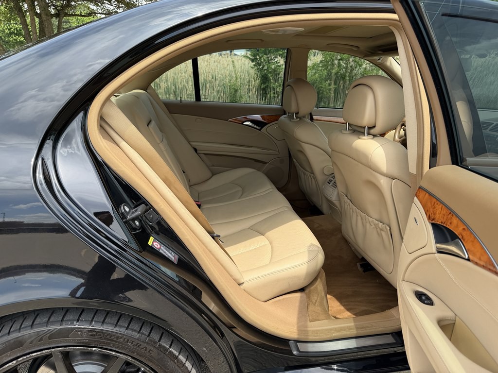 2007 Mercedes-Benz E-Class Image 48