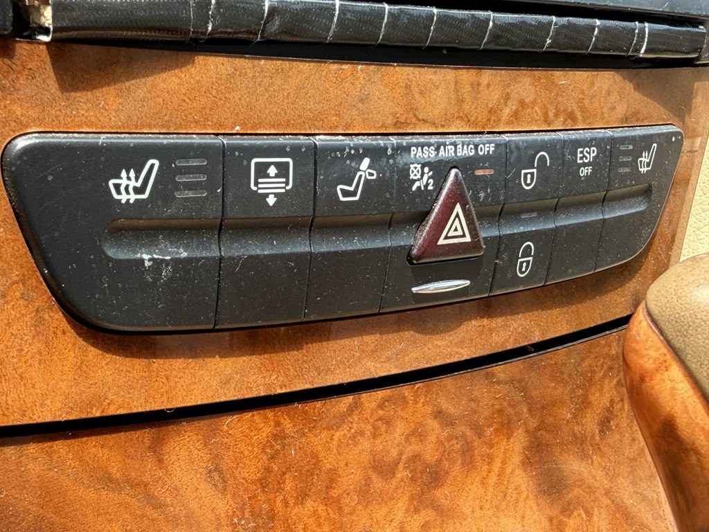 2007 Mercedes-Benz E-Class Image 50