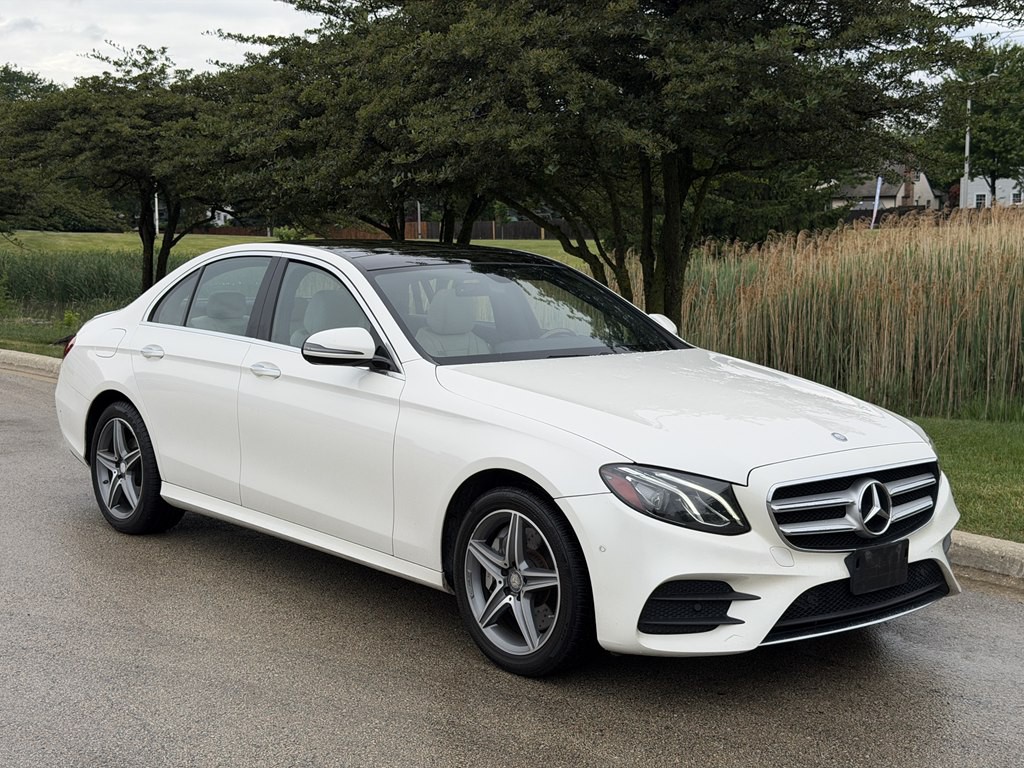 2017 Mercedes-Benz E-Class Image 3