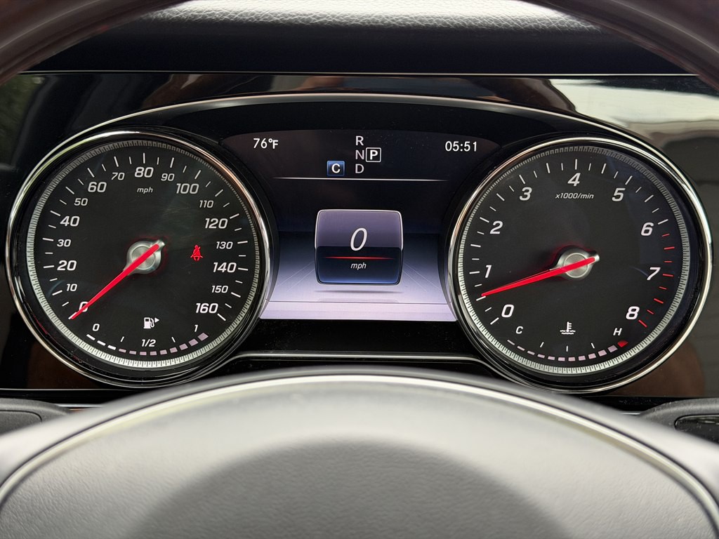 2017 Mercedes-Benz E-Class Image 25