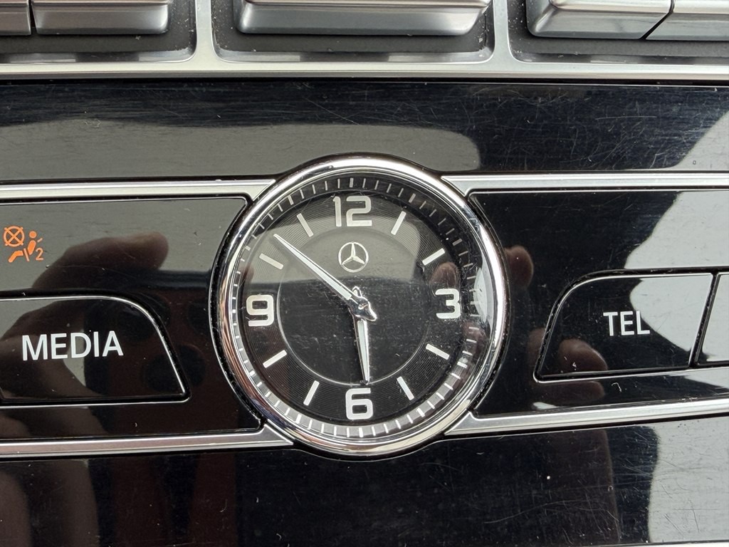 2017 Mercedes-Benz E-Class Image 36