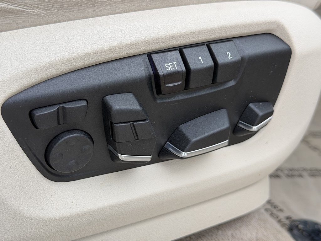 2015 BMW X5 Image 36