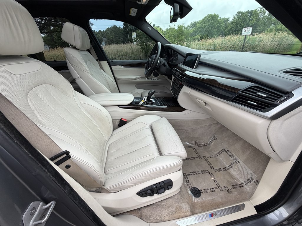 2015 BMW X5 Image 63