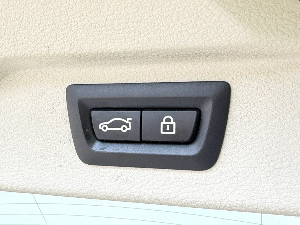 2015 BMW X5 Image 64