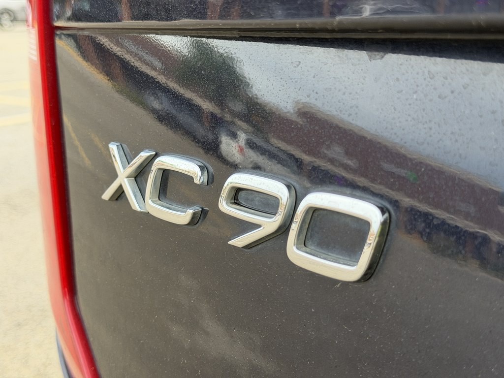 2017 Volvo XC90 Image 9