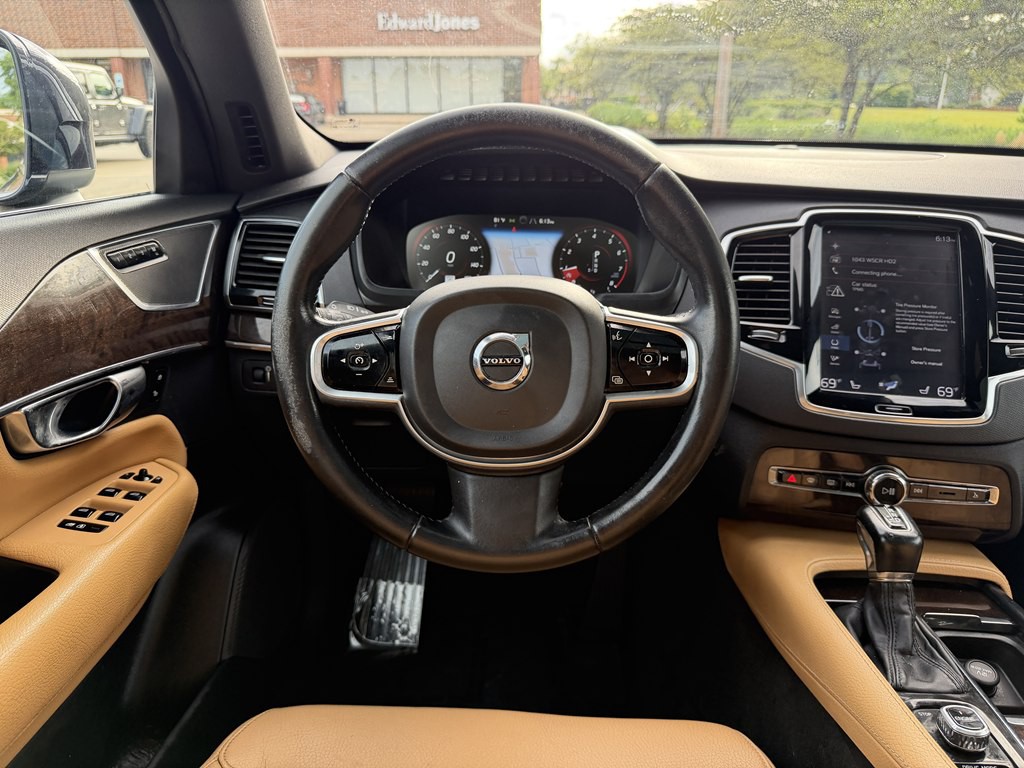 2017 Volvo XC90 Image 21