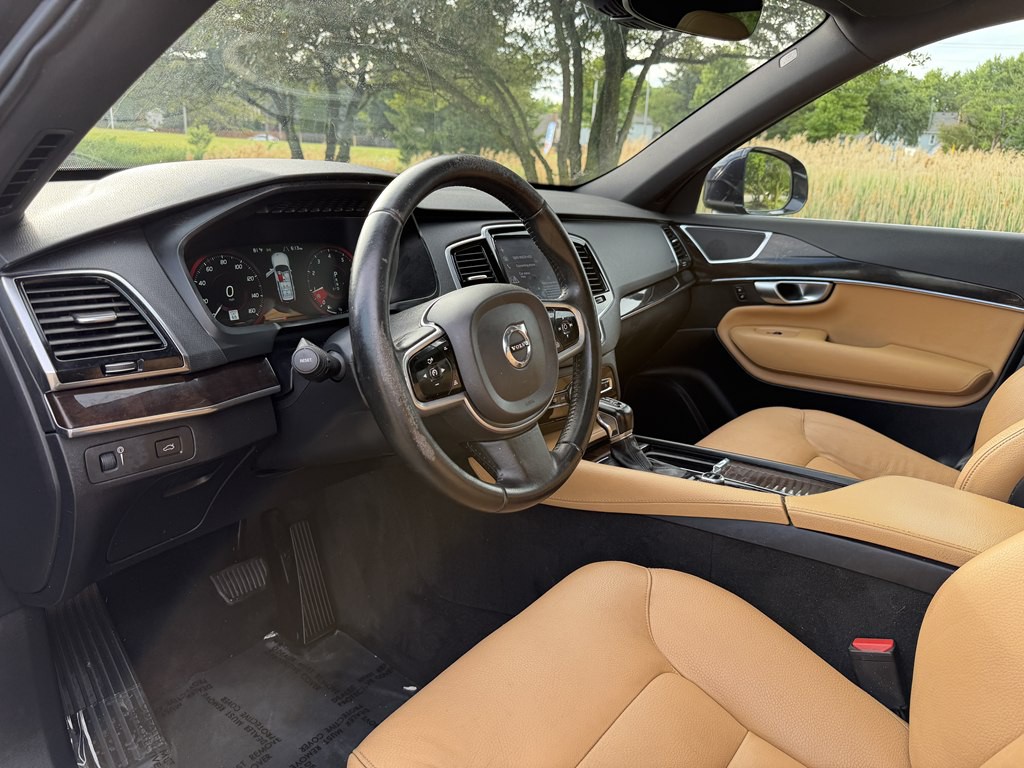 2017 Volvo XC90 Image 24