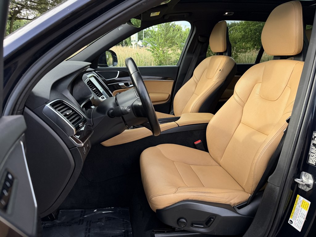 2017 Volvo XC90 Image 25