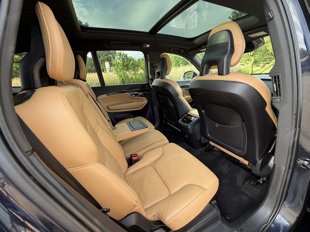 2017 Volvo XC90 Image 29