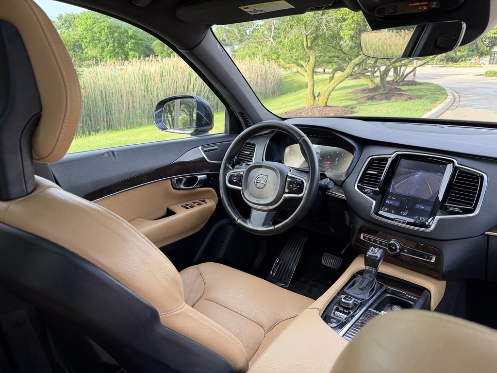2017 Volvo XC90 Image 30