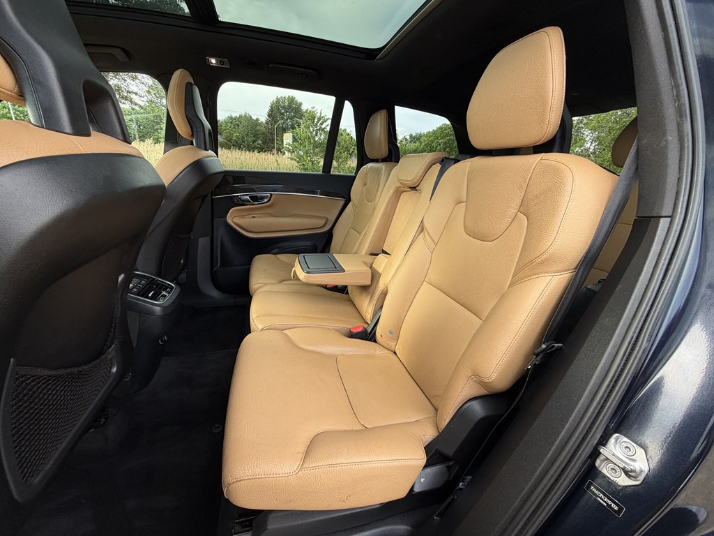 2017 Volvo XC90 Image 34