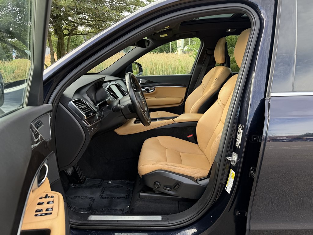 2017 Volvo XC90 Image 37