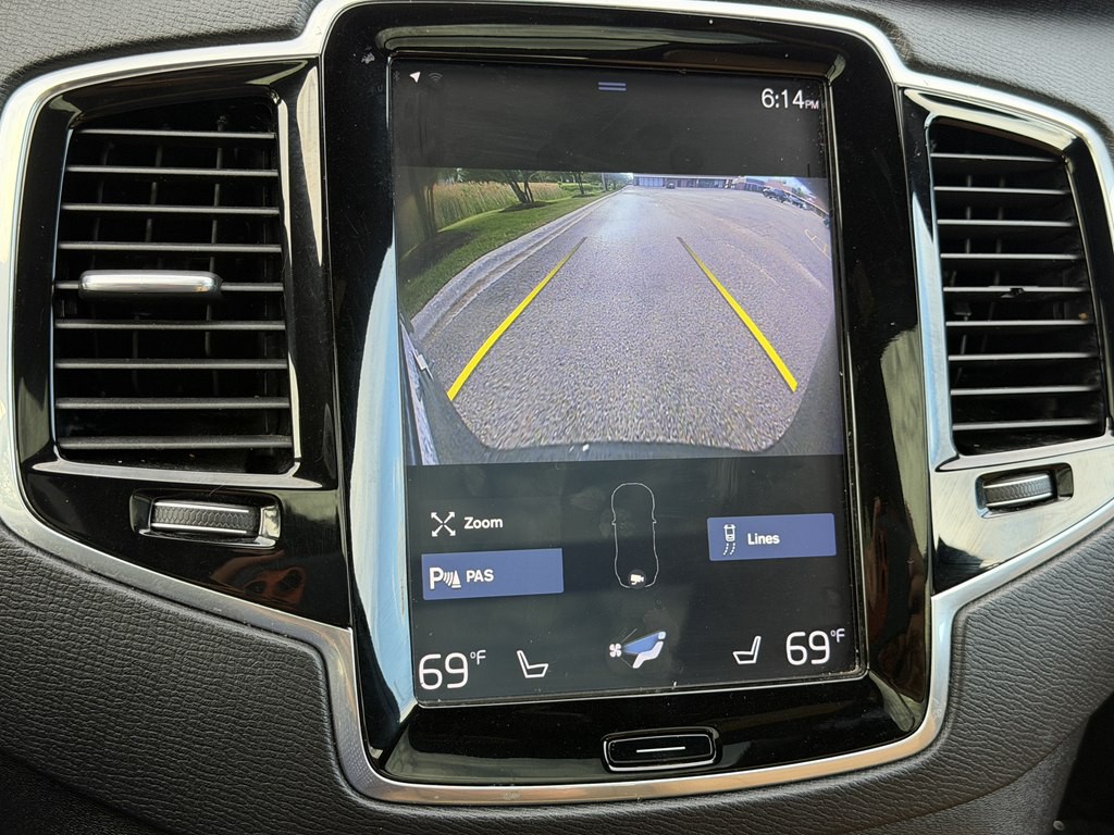 2017 Volvo XC90 Image 42