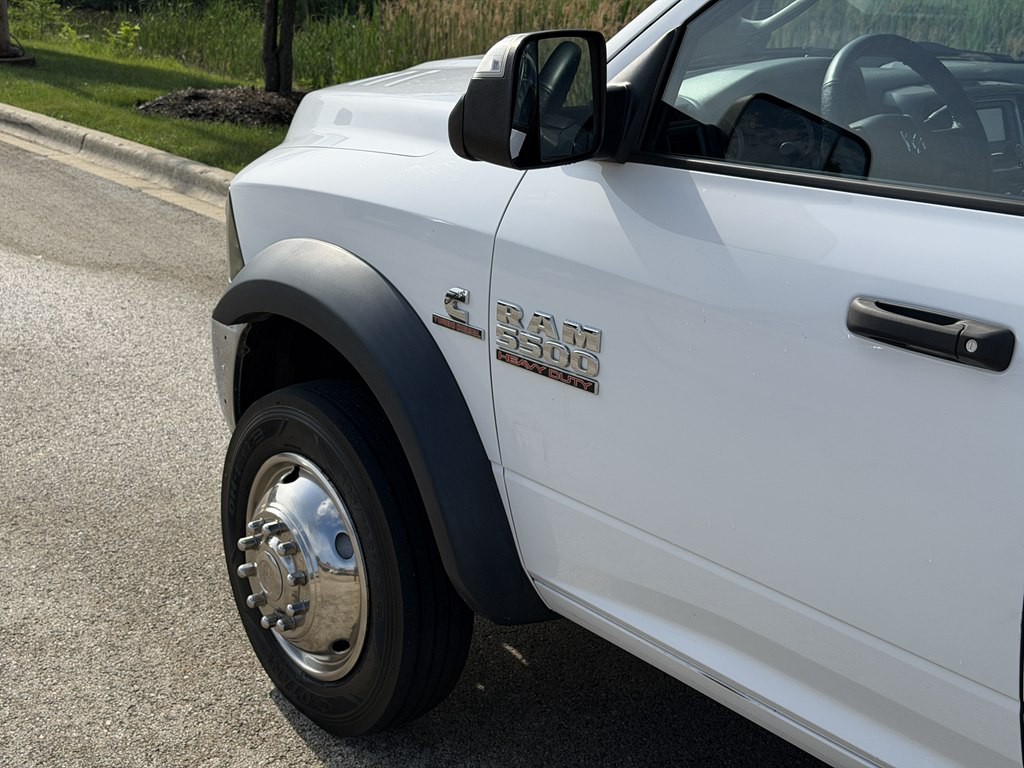2018 RAM 5500 Image 10
