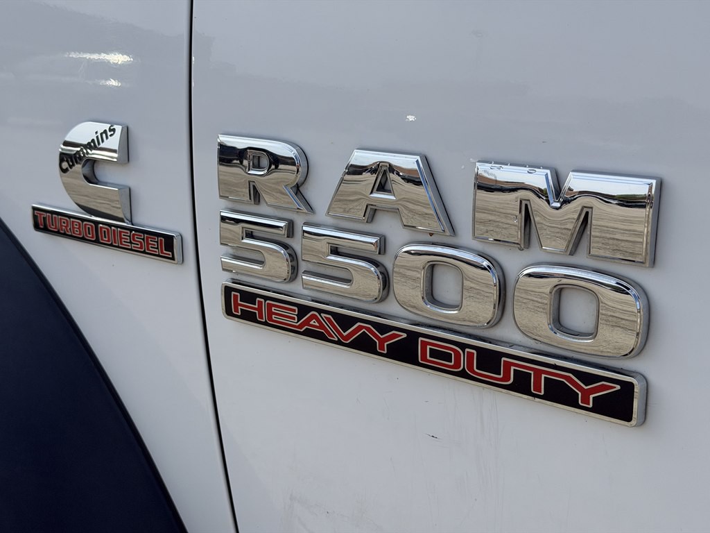 2018 RAM 5500 Image 11