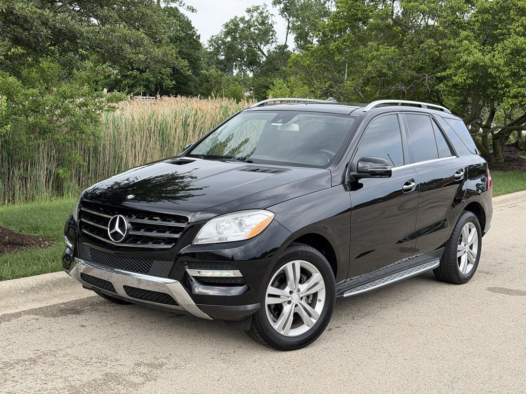 2013 Mercedes-Benz M-Class Image 1